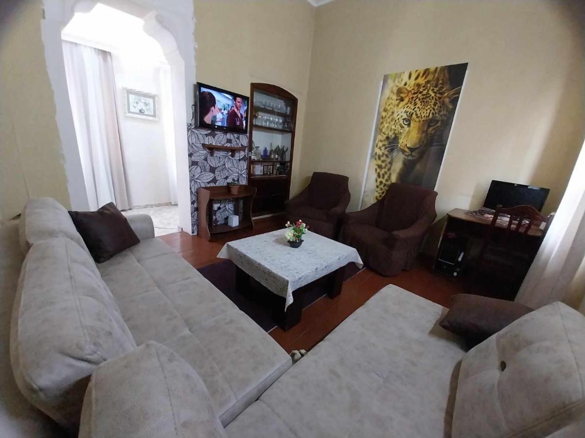 Apartment In Batoemi Buitenkant foto